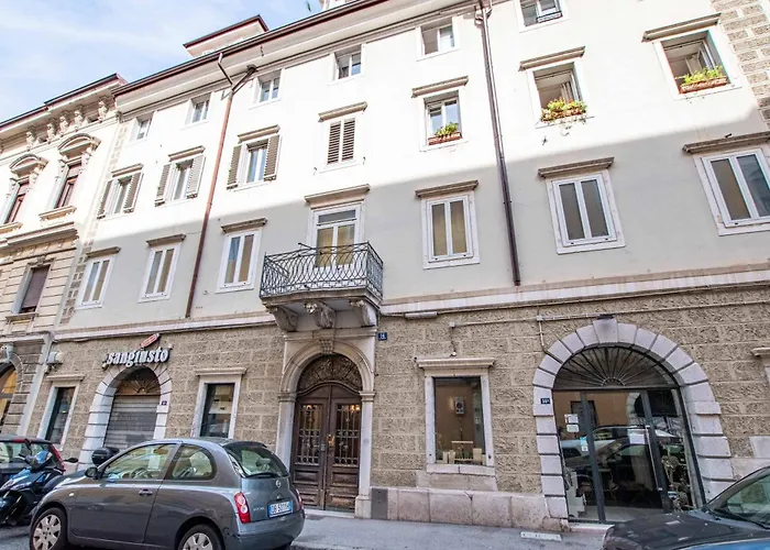 White Tower Appartamento