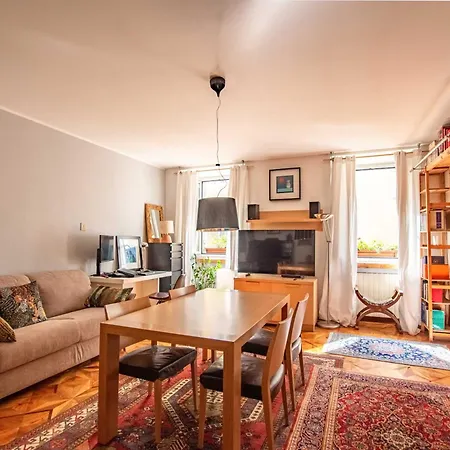 White Tower Апартаменти