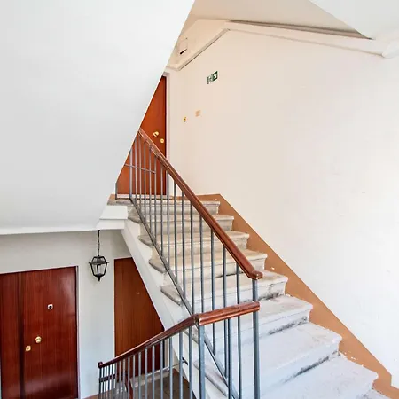 White Tower Апартаменти