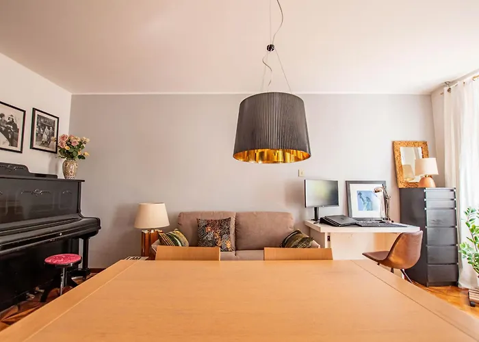 Daire White Tower Trieste